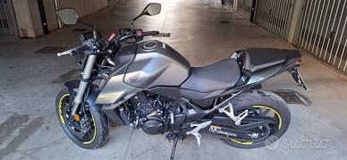 HONDA HORNET 750