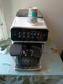 Macchina da caffè automatica Philips LatteGo