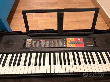 Tastiera Yamaha PSR F51