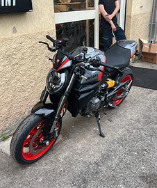 Ducati monster v2 2026 sport livery