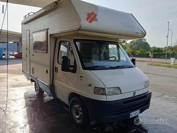Camper Fiat Ducato 5 posti tenuto MANIACALMENTE