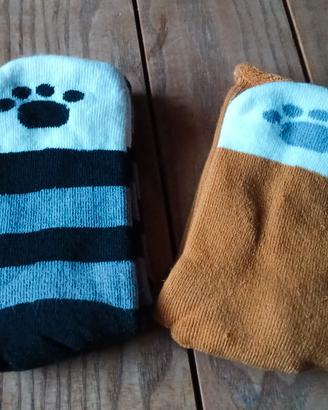 simpatici calzini a zampa di gatto
