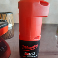Carca batteria + batteria milwaukee