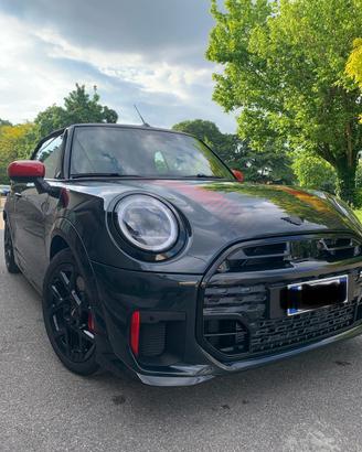 Mini cooper jcw cabrio