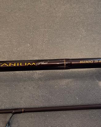 Daiwa Titanium plus 802mhs