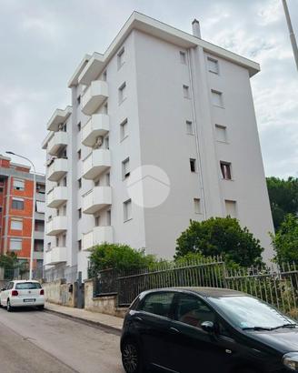 4 LOCALI A SASSARI