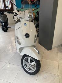 Piaggio Vespa 125 LX - 2009