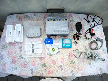 PLAYSTATION One, anni 2000, console completa di tu