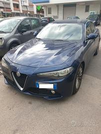 ALFA ROMEO Giulia (2016) - 2017