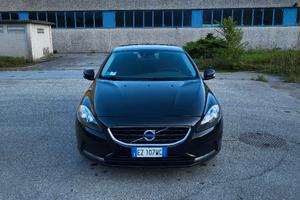 Volvo v40 1.6 114cv