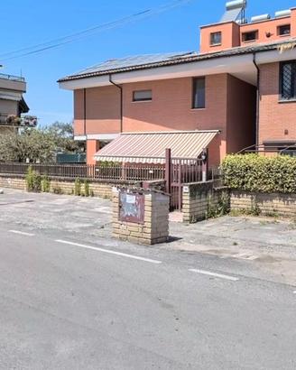 Giardini di corcolle / appartamento primo piano