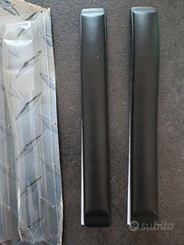 Coppia paracolpi in gomma per auto