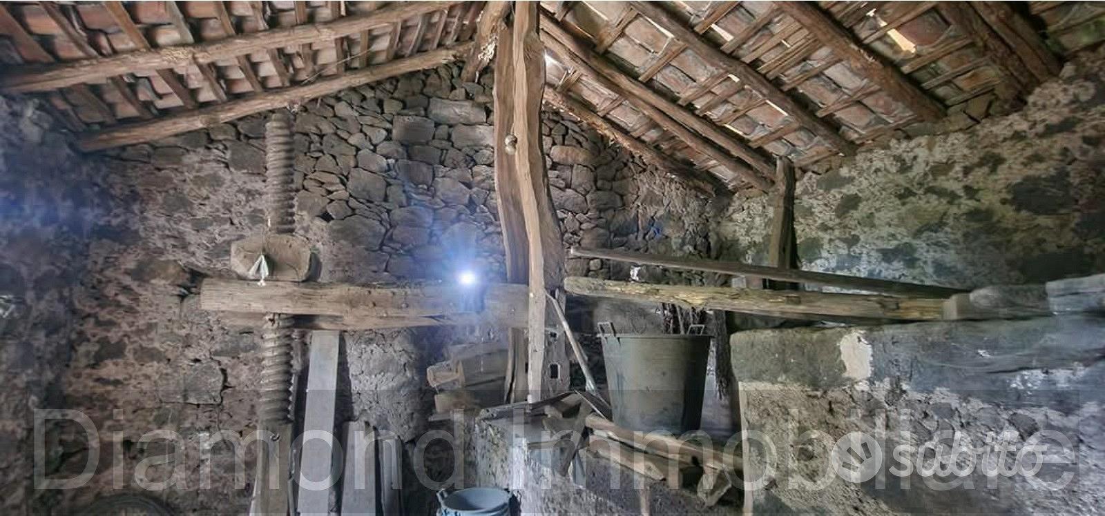 Terreno con fabbricato a Vena - Piedimonte Etneo - Altro