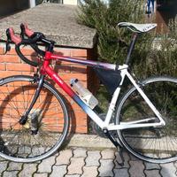 Bici Corsa Triban Taglia 57