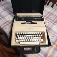 macchina da scrivere olivetti 