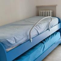 letto mini castello basso scorrevole azzurro 