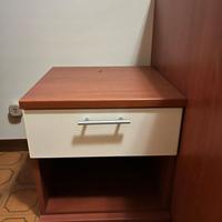 COMODINO legno