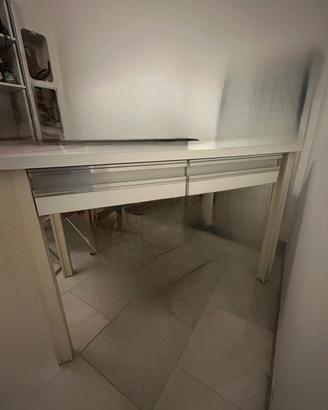 Tavolo usato
