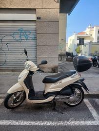 Scooter Peugeot