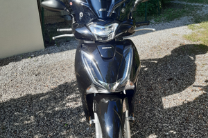 Scooter Honda SH150 ABS