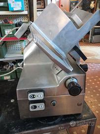 Affettatrice automatica Omega