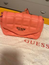 Borsa Guess da tracolla e marsupio