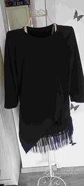 Maglia nera asimmetrica + canotta con tulle