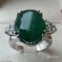 ANELLO ORO 18kt. DIAMANTI E SMERALDO CERT. 7,10