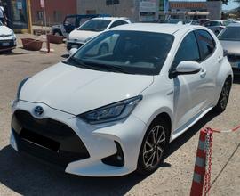 Toyota Yaris 1.5 Hybrid 5 porte Trend