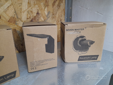 Lampade per mini acquari