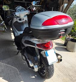 Beverly Piaggio 500 ie