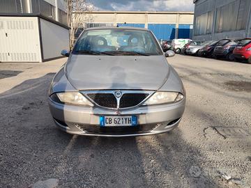 Lancia Ypsilon 1,2 Benzina km 80.000