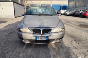 Lancia Ypsilon 1,2 Benzina km 80.000