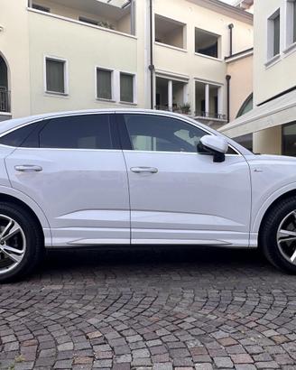 Q3 SPB S-Line edition *come nuova*