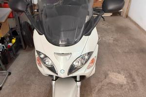 scooterone X9 Piaggio 250cc.
