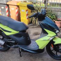 Kymco 50 r8 
