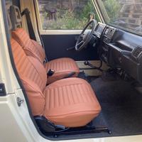 Coprisedili per Suzuki Samurai.