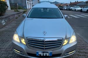 carro funebre Mercedes E250 