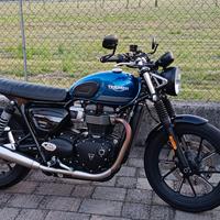 Triumph Street Twin 900