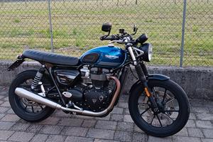 Triumph Street Twin 900