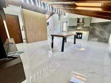 MONOLOCALE A SAINT-CHRISTOPHE