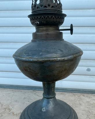 Lampada a petrolio