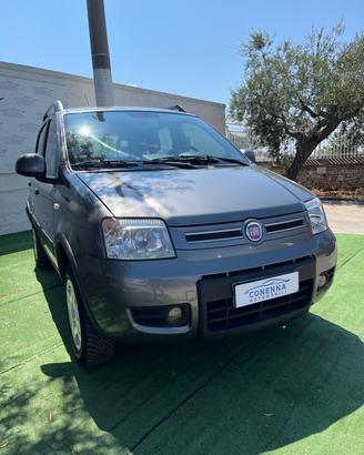 Fiat Panda 1.3 MJT 16V DPF 4x4 Climbing