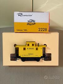 Caboose “Erie” 2228 Rivarossi