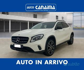 MERCEDES GLA 180 D SPORT - 2018