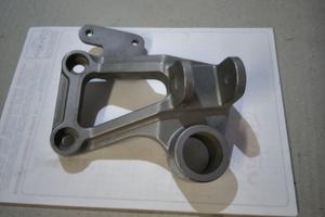 SUPPORTO PEDANA GPZ 600 KAWASAKI 35011-1242