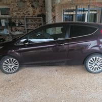 accessori vari Ford Fiesta del 2009 serie Titanium