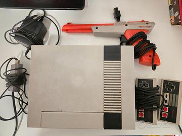 Nintendo NES - Anno 1985