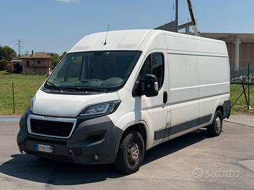 Peugeot Boxer 2.2HDi