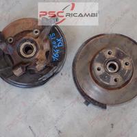 Mozzo montante ruota anteriore Alfa Romeo 164 2.0 
